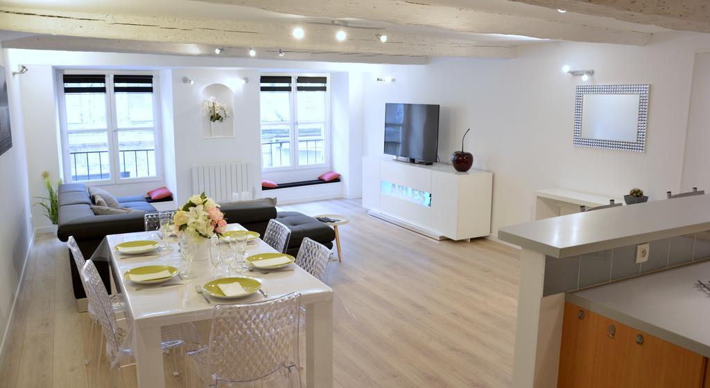 Arles' Haven - Le Loft Du Centre Lejlighed Værelse billede